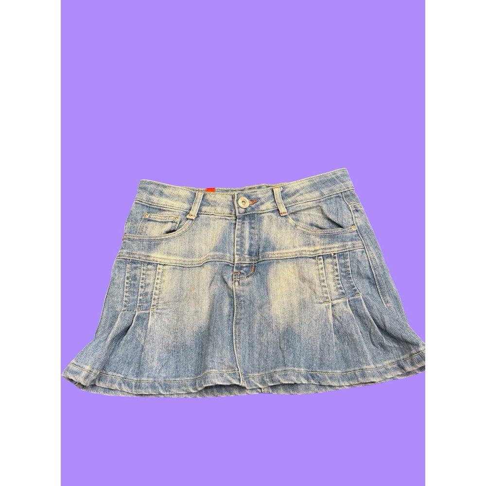 Y2K Denim Mini skirt with pleats embroidered pocket design size EUR 36 (us 4)